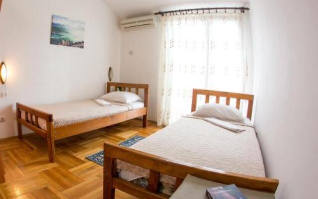 Guest House Mandarina