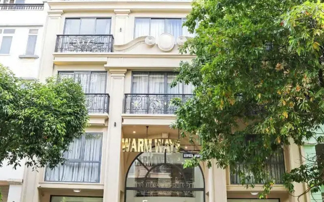 Warm Ways Hotel