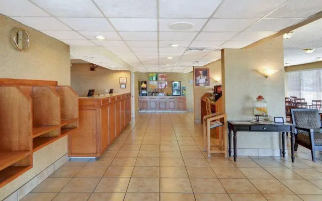 Quality Inn at Arlington Highlands