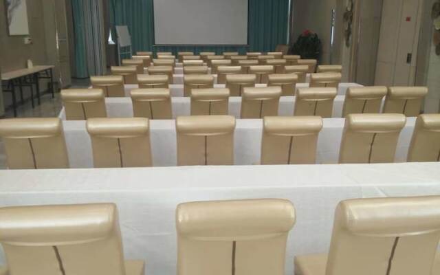 Ningxia Liupanshan Juhong Hotel