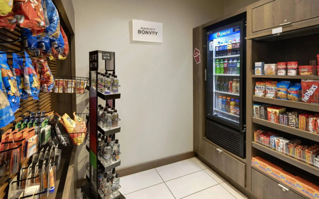 Residence Inn by Marriott Indianapolis Airport