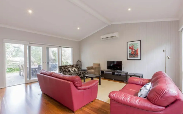 Breezes - Pet Friendly