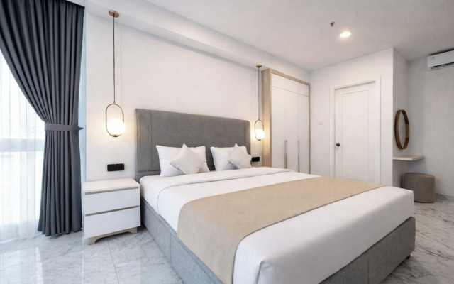 Spacious 2Br Apartment At Condomonium Podomoro City Deli Medan