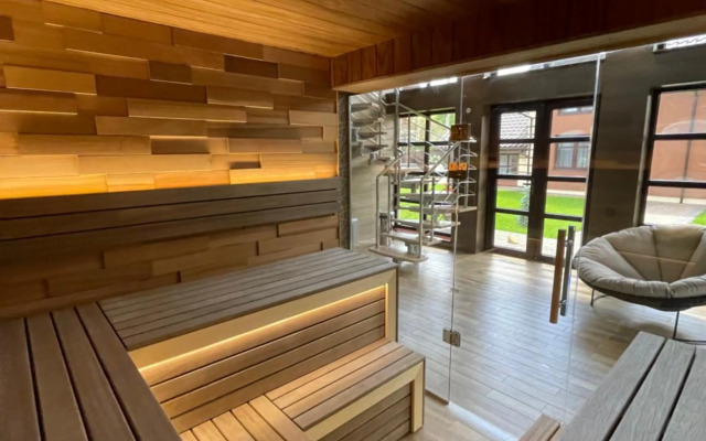 Hostynnyy Dvir Apartament Hotel