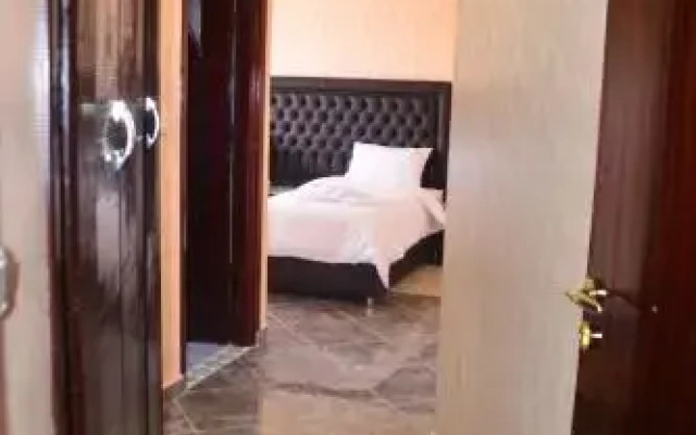 Hotel Hadaik Ain Asserdoune