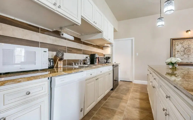 Brand New Spacious 4BD