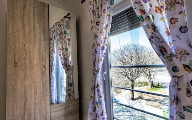 Secluded Holiday Home in Cesarica, Karlobag Near the Sea