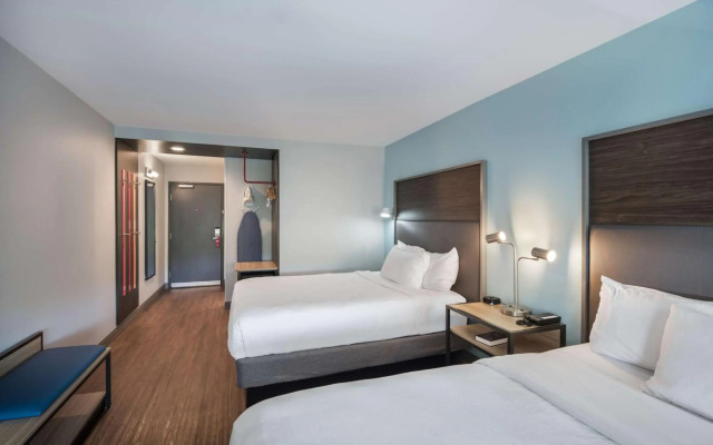 Tru by Hilton Warsaw