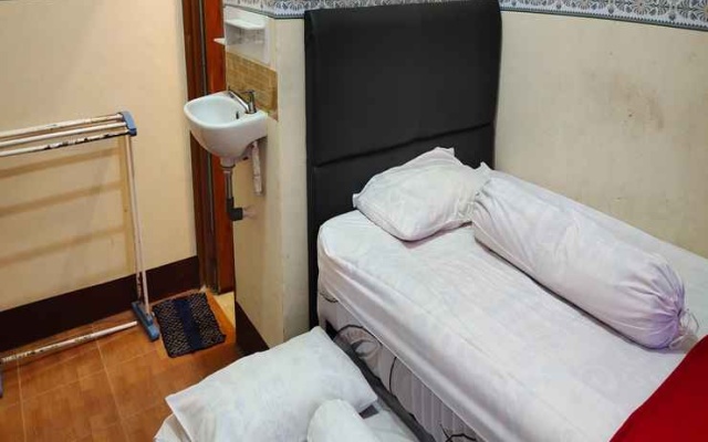 Katawa Guest House Syariah – Guest Rooms – Palembang