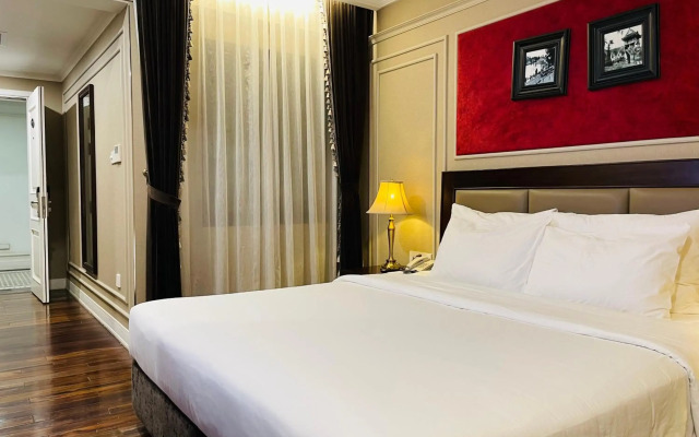 Hotel du Monde