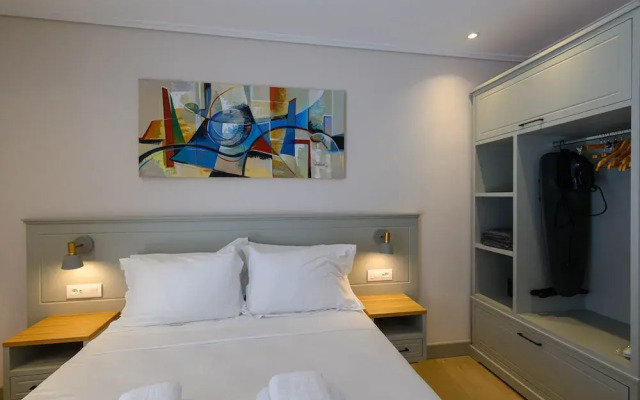 Kannas Mani-Luxury Suites- Adults friendly 14+