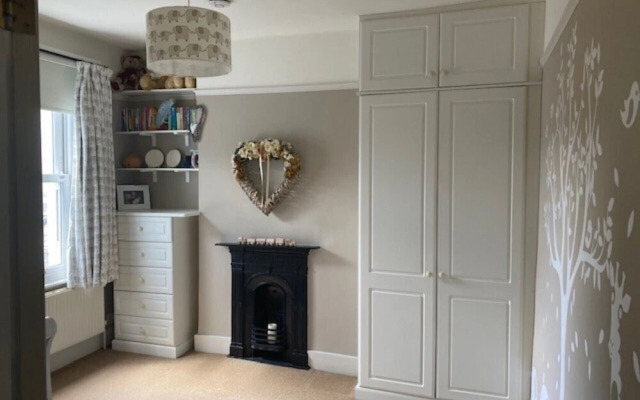 Family 4-bed House & Secluded Garden - Wimbledon
