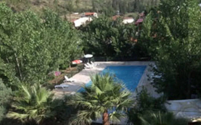 Olimpos Vadi Houses
