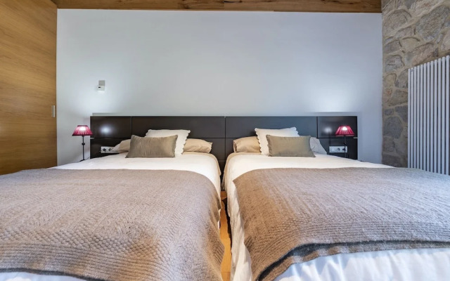 Mas Vidal Santes Creus