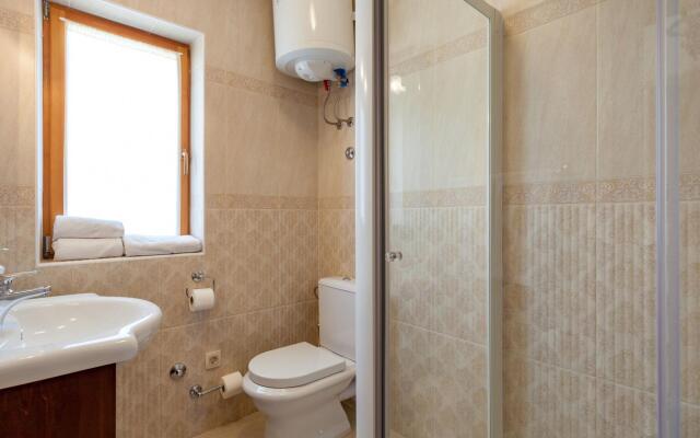 Child-friendly Villa With Private Swimming Pool and sea View in Sumartin, Brac Island