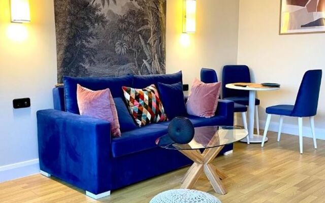 Bizim Suit Apartment