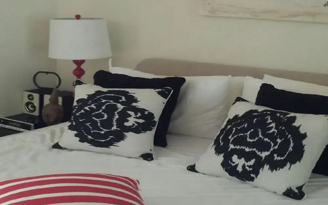 Port Douglas on Macrossan