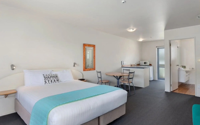 Awa Motel