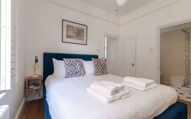 Stunning Maida Vale Apartment