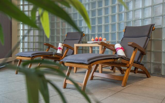 Crowne Plaza Brussels Airport by IHG