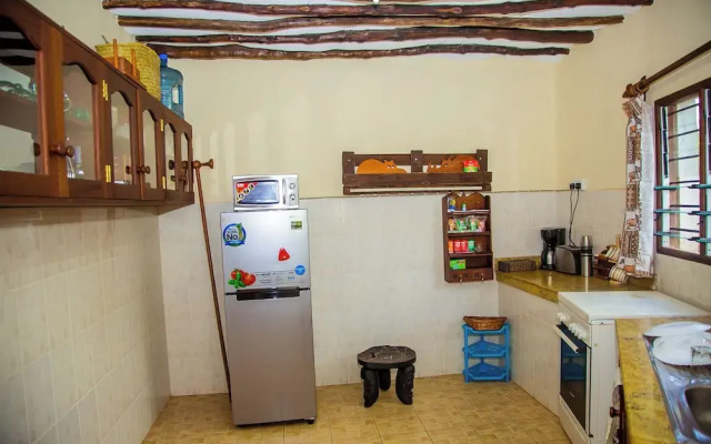 Villakwetu Cottages Diani Beach