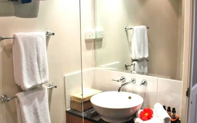 46 Alamanda