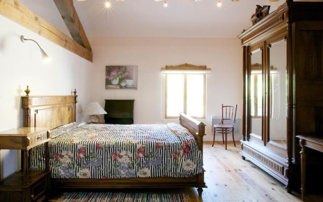 La Bellecour - Near Golf International de la Preze