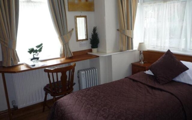 Grove Guest House