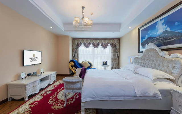 River & Holiday Rezen Hotel Pengshui