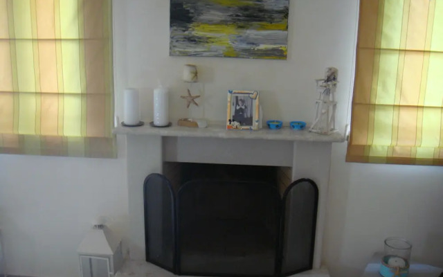 Jolie Villa