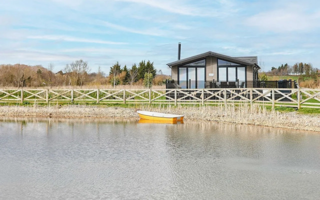 Host Stay Endeavour Lodge