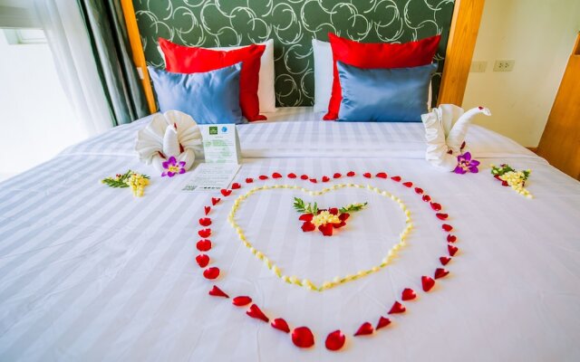 The Jasmine Nai Harn Beach Resort And Spa