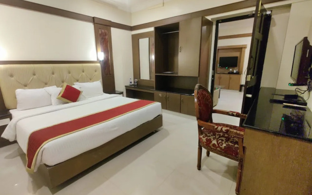 Hotel Sahana Castle