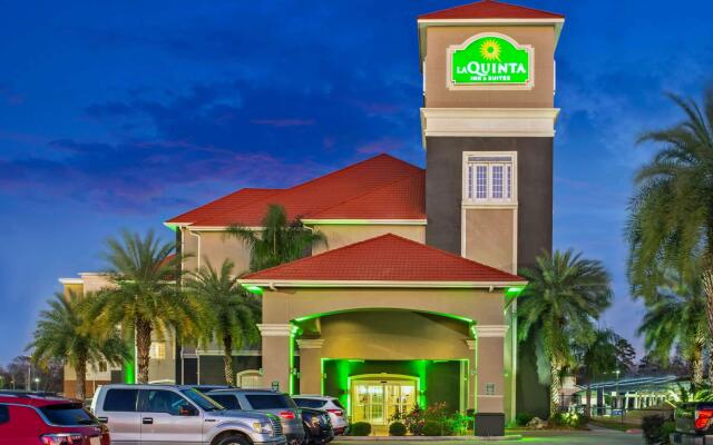 La Quinta Inn & Suites by Wyndham Lake Charles Casino Area