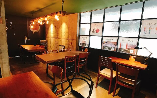 Hwon Guest House