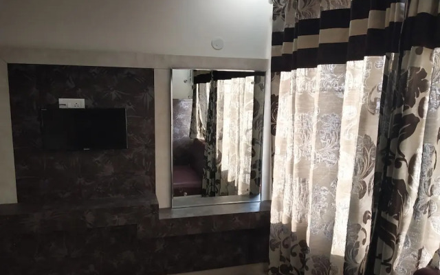 Oyo 24940 Mahadev Inn