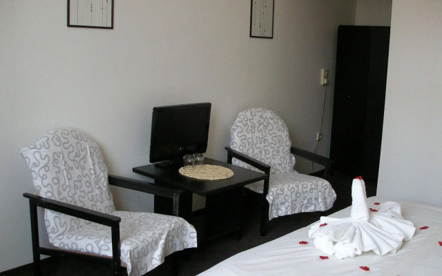 Hotel Pyramida