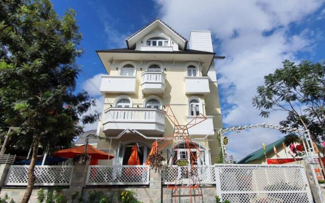 Pho Hoa Boutique Villa