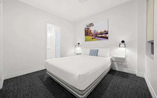 Comfort Apartments Melbourne Central