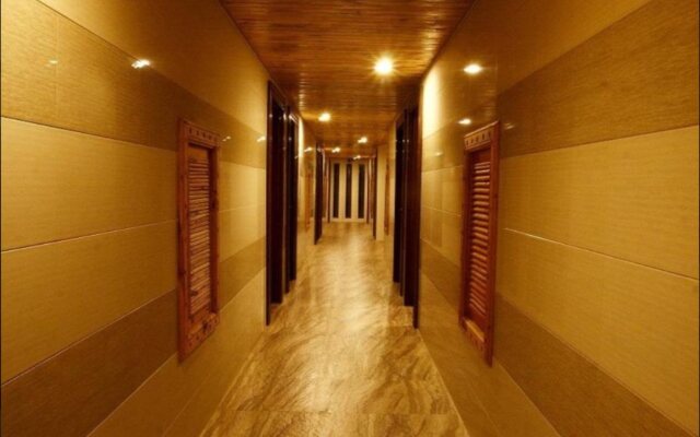 81 Hotel Inlay