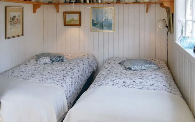 6 Person Holiday Home in Hollviken