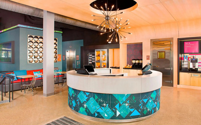 Aloft Beachwood