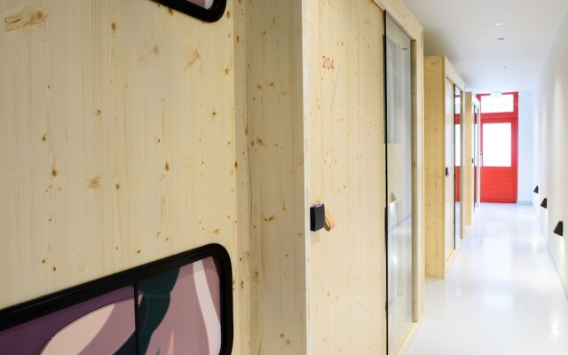 The Green Elephant Hostel & Spa