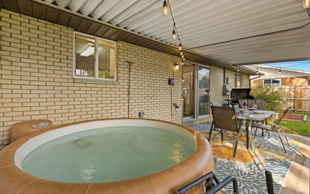 Northstar Roost – Private Backyard W/ Hot Tub