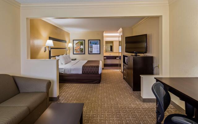 Best Western Inn & Suites