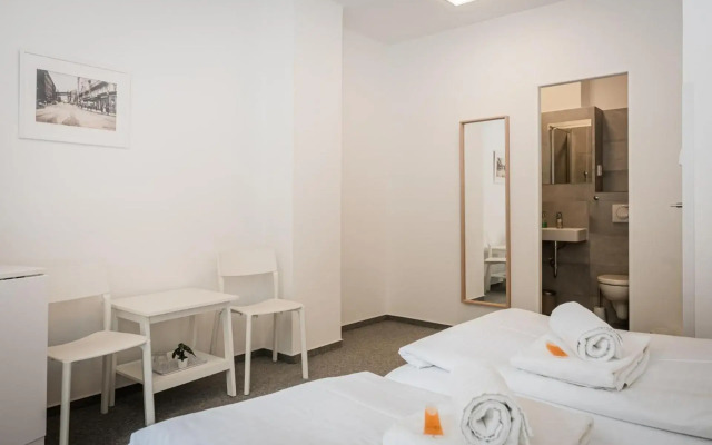 Hotel Ostaš