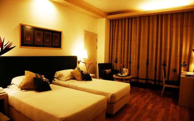 TreeHouse Hotel Club & Spa