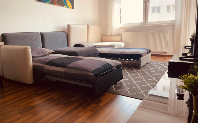 After Eight Apartment