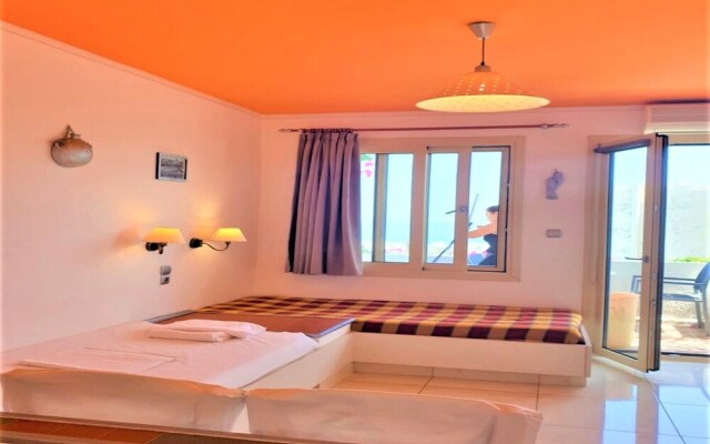 Beautiful and Spacious Room Near Cretan Sea