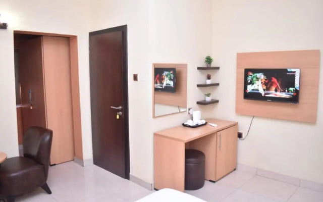 Ayaakaje Guest House